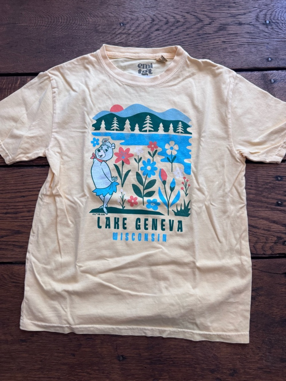 Lake Geneva Floral Graphic Tee - Cream